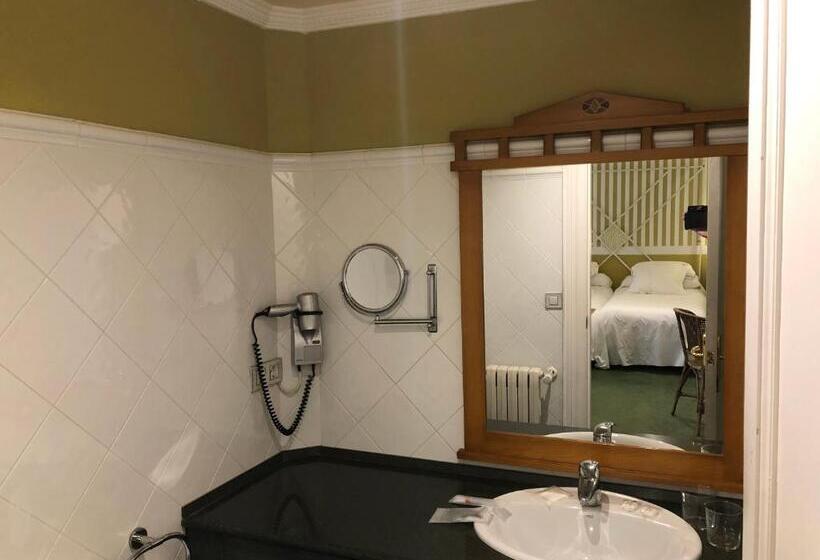 Отель Marina De Campios