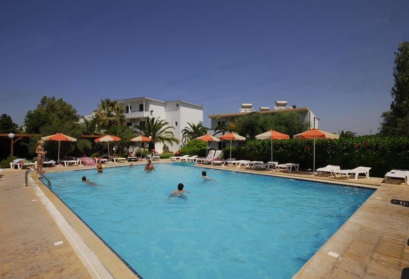 בית מלון כפרי Meliton