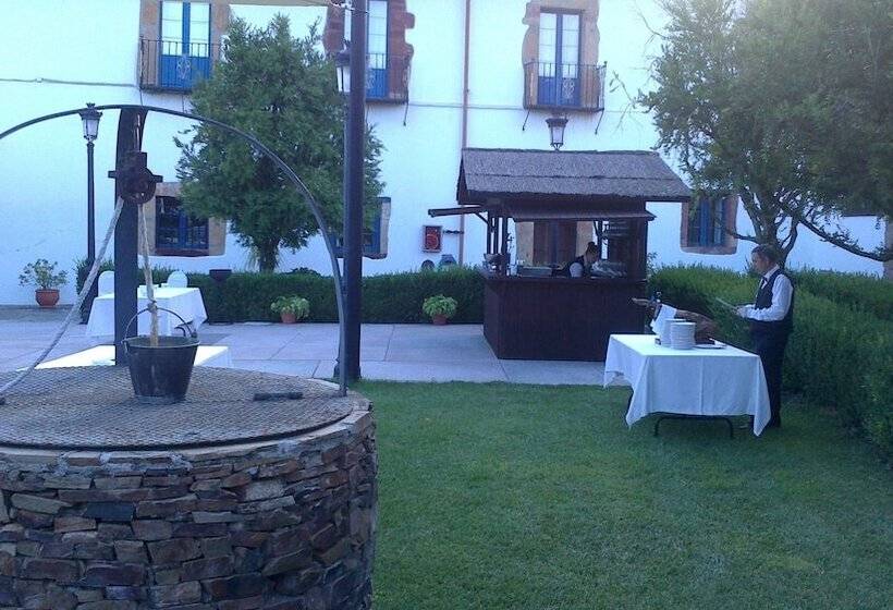 هتل Monumento Pazo Do Castro