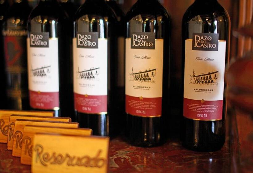 Отель Monumento Pazo Do Castro