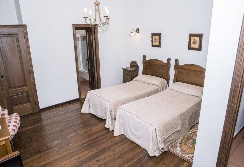 Отель Monumento Pazo Do Castro