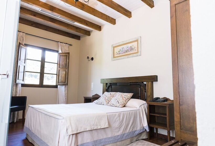 Отель Monumento Pazo Do Castro