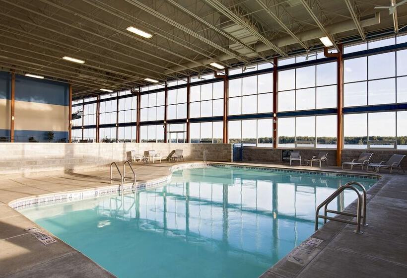 هتل Crowne Plaza Niagara Falls Ny   Riverside, An Ihg