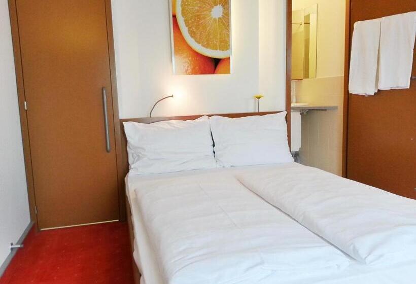 فندق Orange Wings Krems