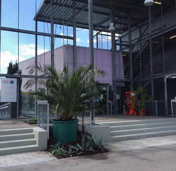 فندق Orange Wings Krems