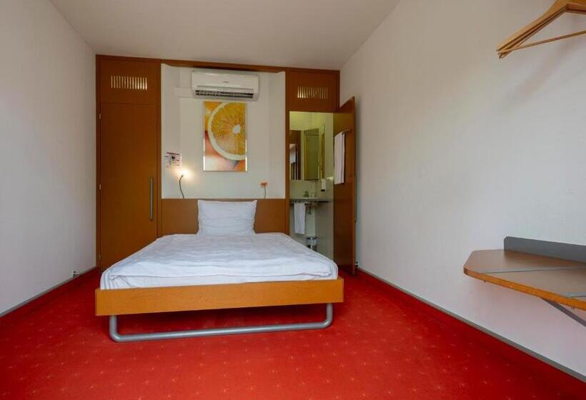 فندق Orange Wings Krems
