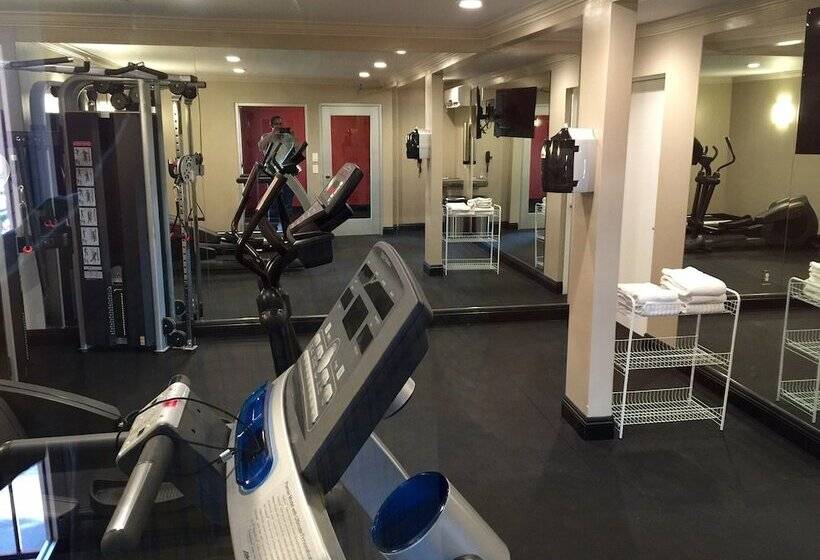 هتل Pasadena Rose & Crown