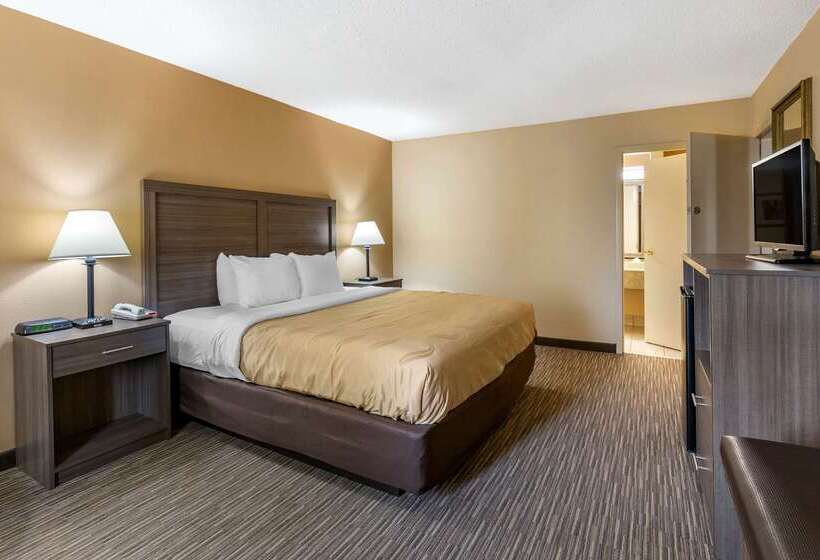 فندق Quality Inn & Suites Hanes Mall