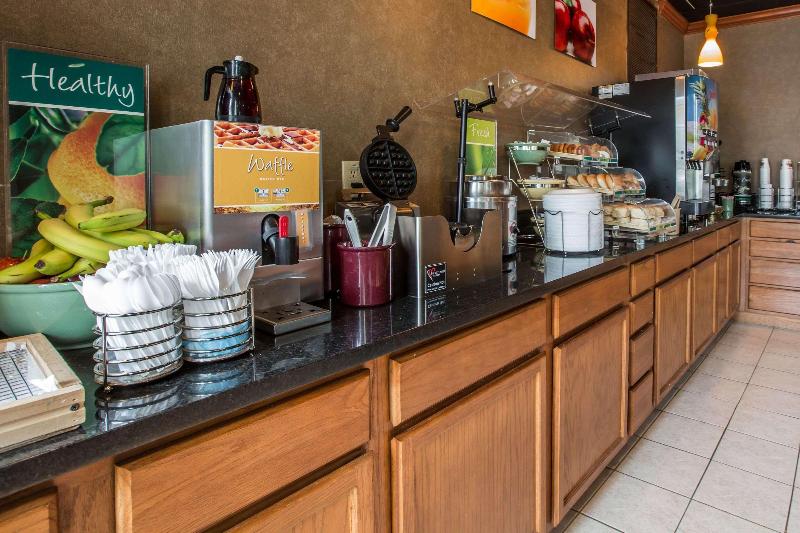 فندق Quality Inn & Suites Hanes Mall