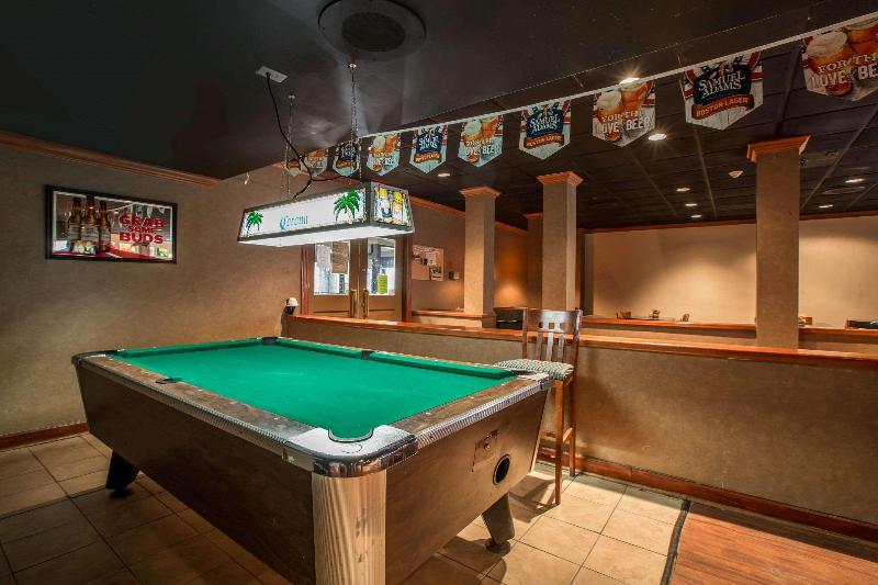 فندق Quality Inn & Suites Hanes Mall