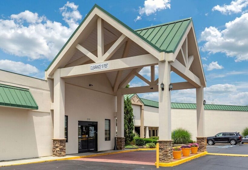 فندق Quality Inn & Suites Hanes Mall