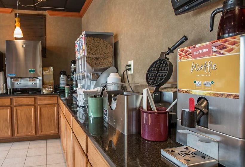 فندق Quality Inn & Suites Hanes Mall