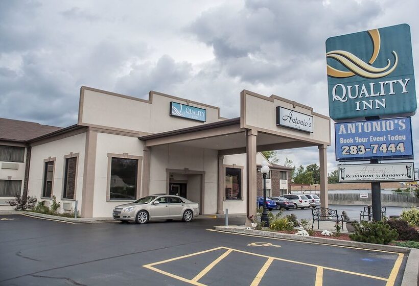 בית מלון כפרי Quality Inn   Niagara Falls Blvd