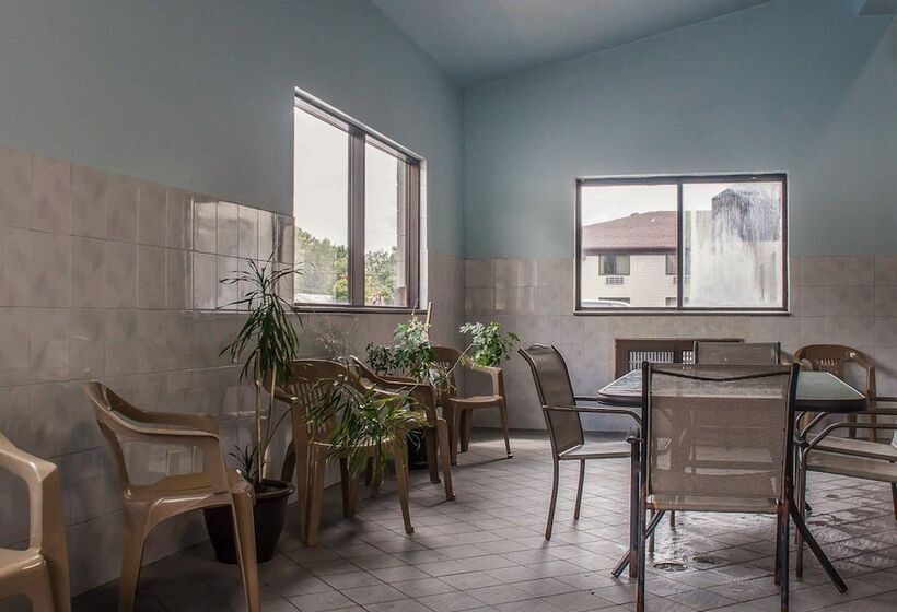 בית מלון כפרי Quality Inn   Niagara Falls Blvd