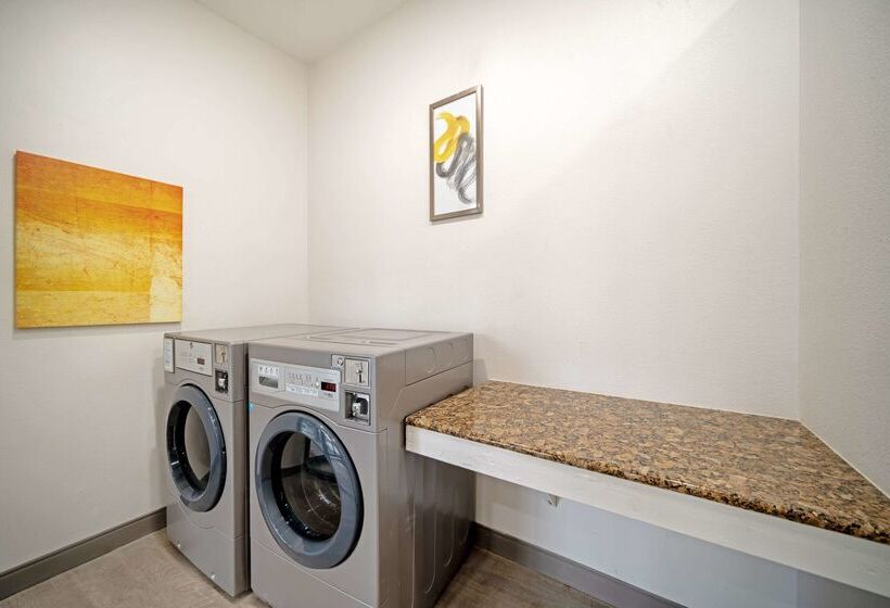 בית מלון כפרי Comfort Suites Idaho Falls