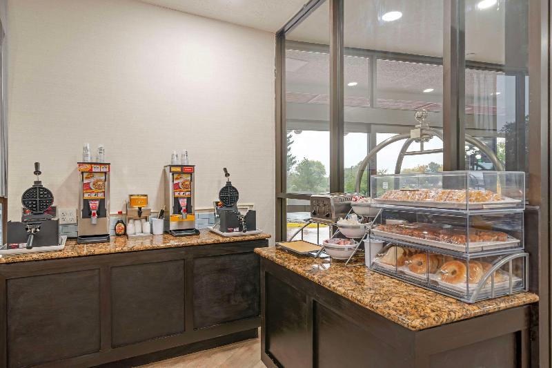 בית מלון כפרי Comfort Suites Idaho Falls