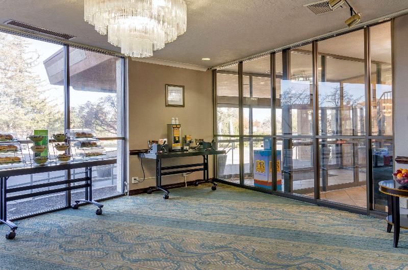בית מלון כפרי Comfort Suites Idaho Falls