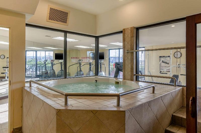 בית מלון כפרי Comfort Suites Idaho Falls