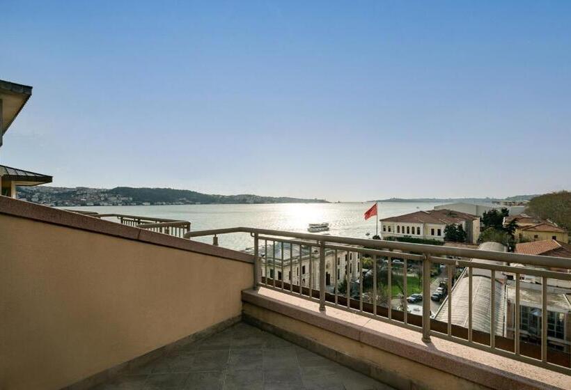 هتل Radisson Blu Bosphorus