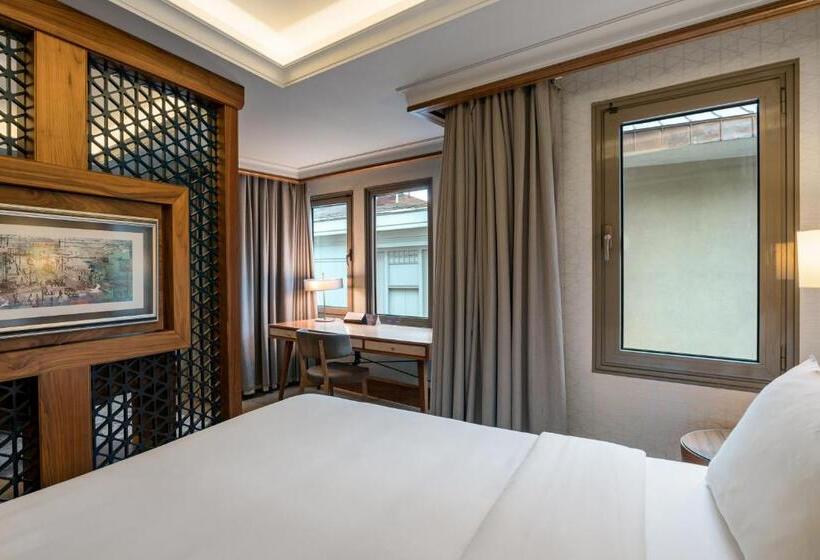 هتل Radisson Blu Bosphorus