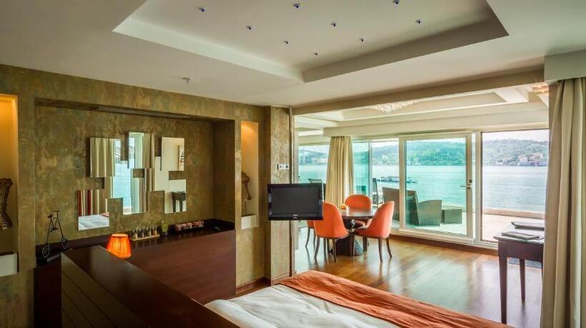 هتل Radisson Blu Bosphorus