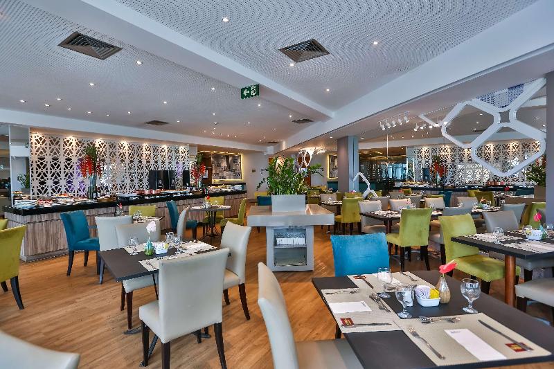 בית מלון כפרי Radisson Recife