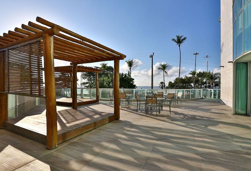 בית מלון כפרי Radisson Recife