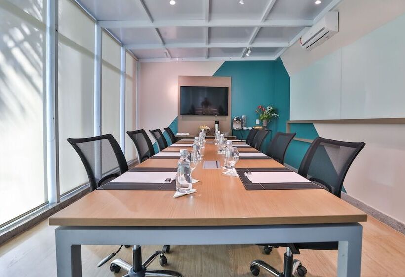 בית מלון כפרי Radisson Recife