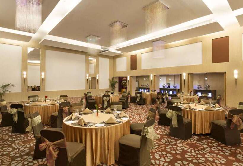 هتل Ramada Chennai Egmore