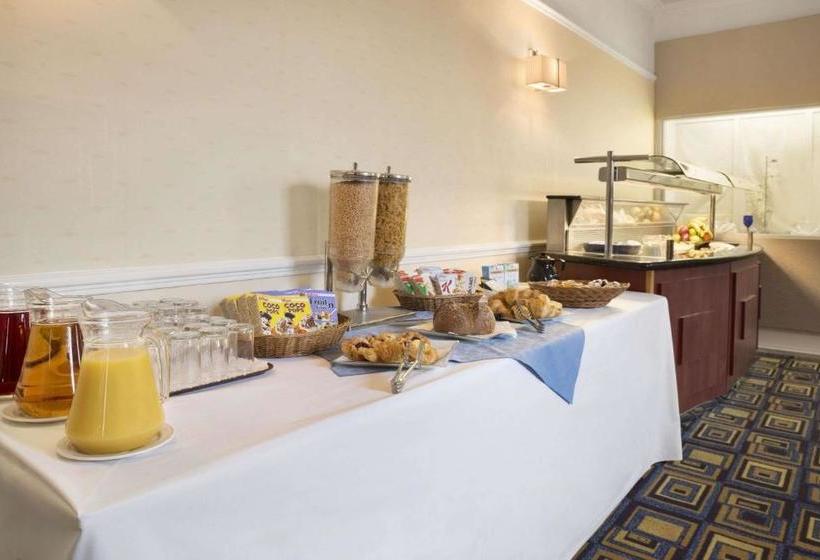 هتل Ramada By Wyndham Loughborough