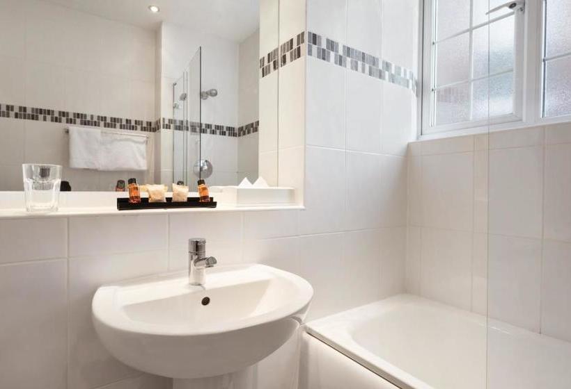 ホテル Ramada By Wyndham Loughborough