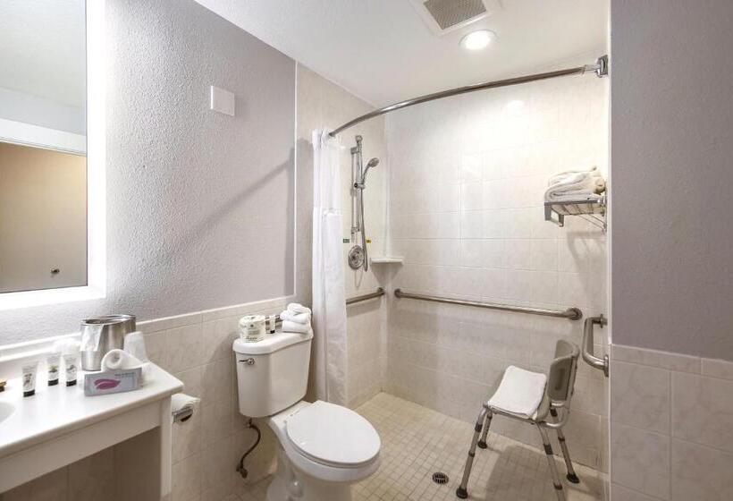 فندق Red Lion Inn & Suites Grants Pass