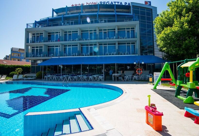 ホテル Regata Palace