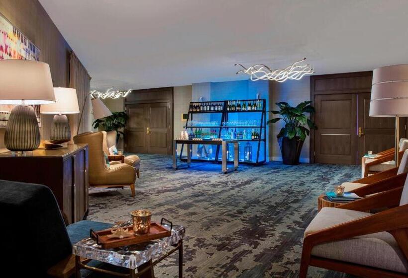 호텔 Renaissance Fort Lauderdale Cruise Port