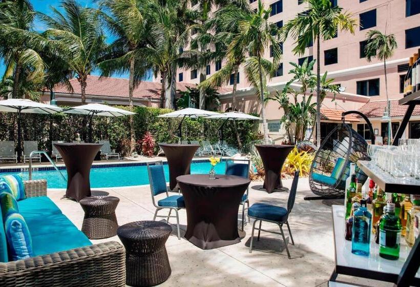 호텔 Renaissance Fort Lauderdale Cruise Port