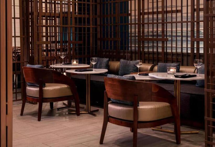 호텔 Renaissance Fort Lauderdale Cruise Port