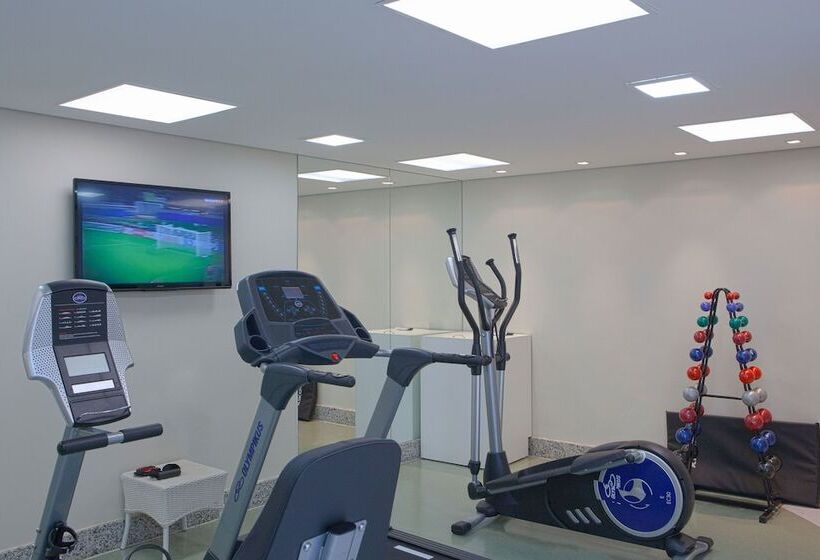 Royal Golden Hotel   Savassi