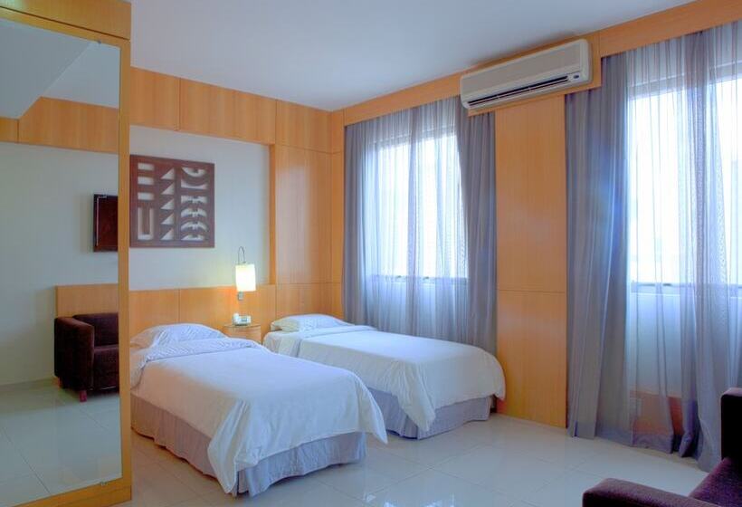 Royal Golden Hotel   Savassi