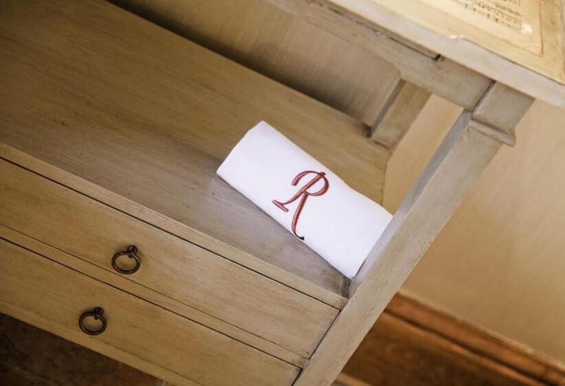 בית מלון כפרי Posada La Robleda