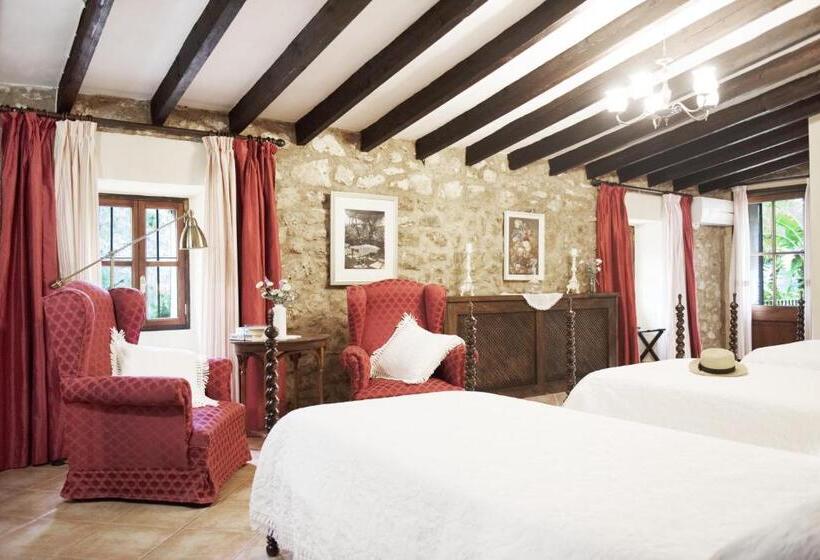 교외 호텔 Son Mercadal