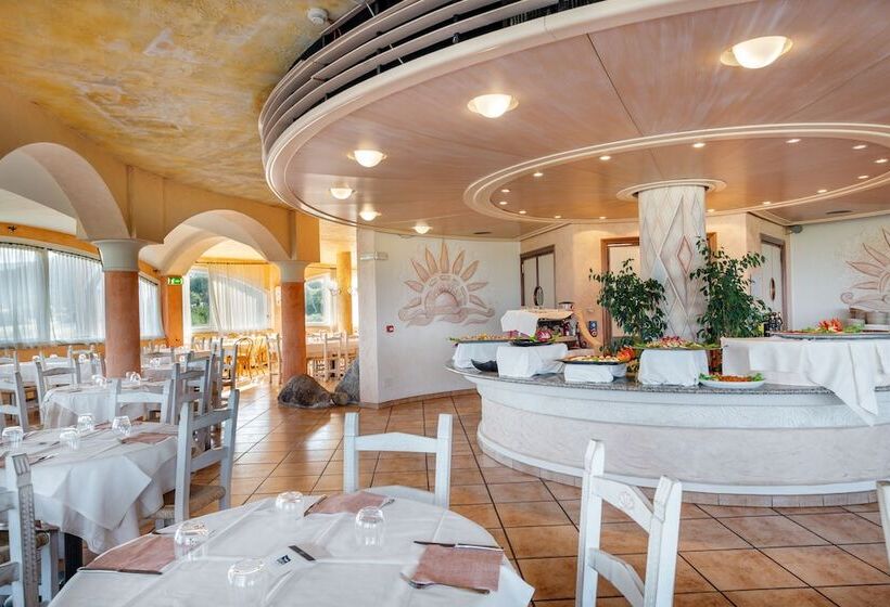 فندق Sant Elmo Beach