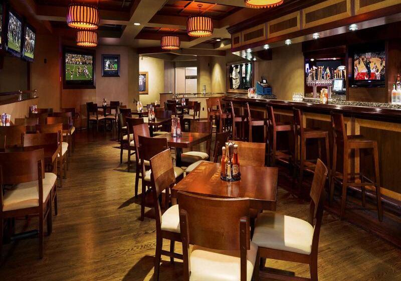 ホテル Sheraton Springfield Monarch Place