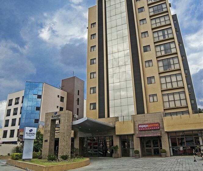 Отель Slaviero Executive Pinhais
