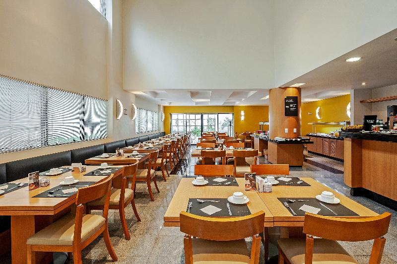 酒店 Slim Curitiba Alto Da Xv