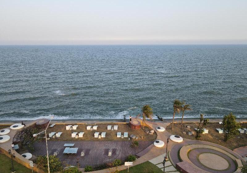 Hotel Tanaosri Resort Pranburi