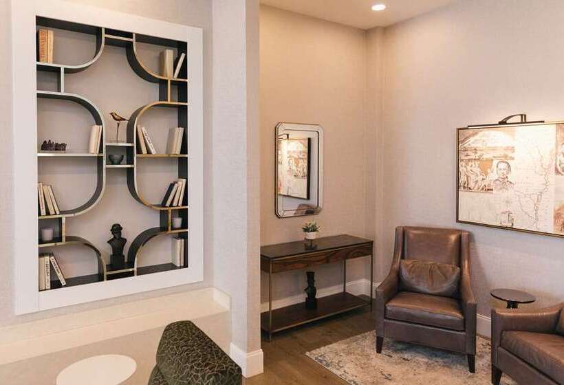 هتل The Bluff Savannah Historic, Tapestry Collection By Hilton