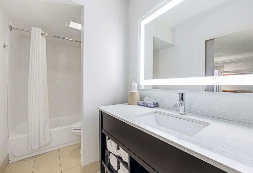 The Capitol Hotel Downtown, Ascend Hotel Collection