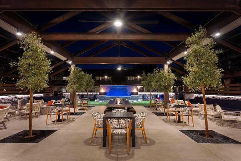 ホテル The Hadsten Solvang, Tapestry Collection By Hilton