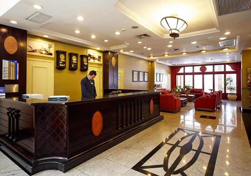 Отель Transamerica Executive Curitiba Batel