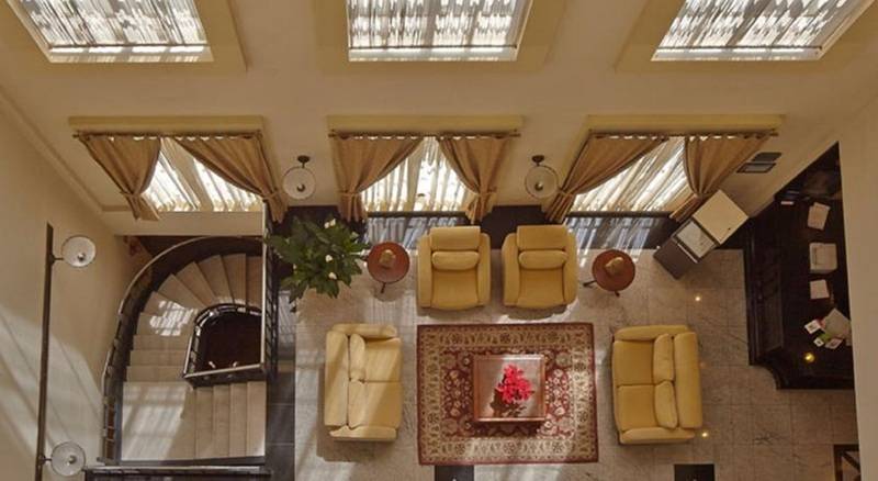 Отель Transamerica Executive Curitiba Batel